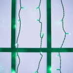 Светодиодный ФЛЭШ занавес Бахрома 4.8 х 0.6 метра - Зелёная (прозрачный провод)